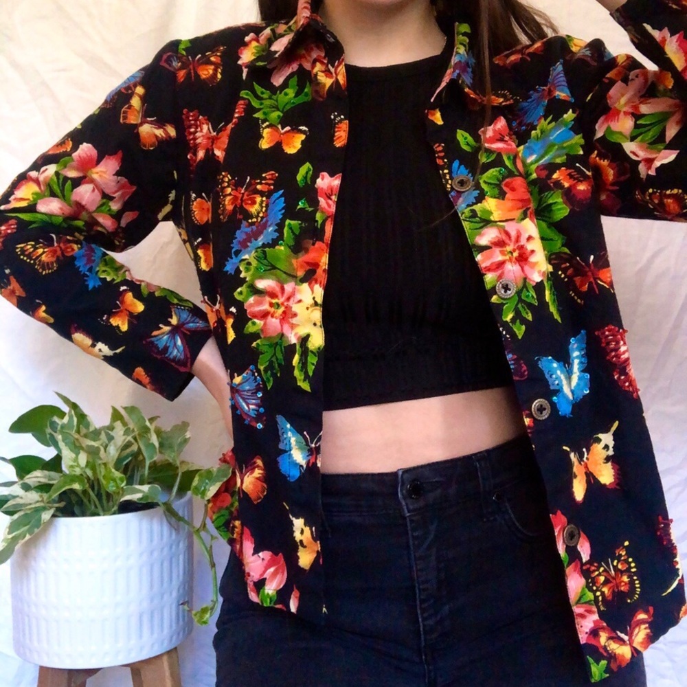 TAKE TWO BUTTERFLY VINTAGE JACKET 🧥
